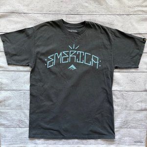 EMERICA. Basic Tee Men's Short Sleeve GRAY‎ graphic logo Size MEDIUM